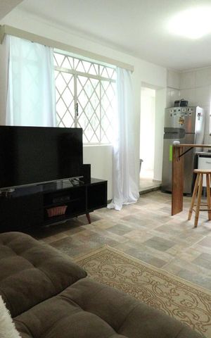 Casa à venda com 220m², 5 quartos e 2 vagasSala 2
