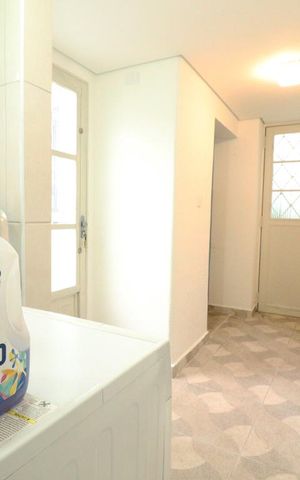 Casa à venda com 220m², 5 quartos e 2 vagasÁrea de Serviço 2