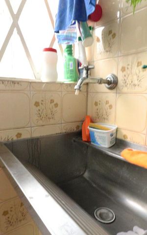 Casa à venda com 220m², 5 quartos e 2 vagasÁrea de Serviço 1