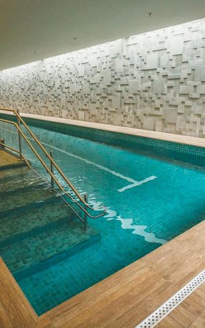 Studio à venda com 25m², 1 quarto e sem vaga Studio à venda com 25m², 1 quarto e sem vagaÁrea comum - Piscina