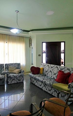 Casa à venda com 394m², 3 quartos e 6 vagasSala