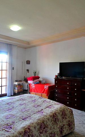 Casa à venda com 394m², 3 quartos e 6 vagasSuíte 1