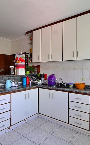 Casa à venda com 394m², 3 quartos e 6 vagasCozinha