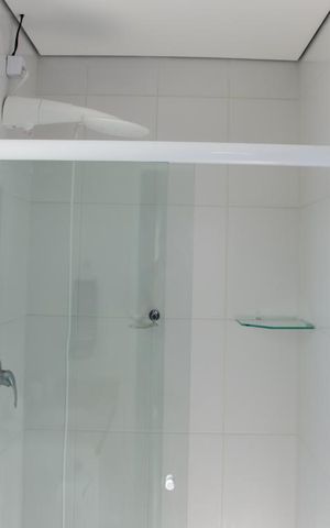 Apartamento à venda com 56m², 2 quartos e 1 vaga Apartamento à venda com 56m², 2 quartos e 1 vagaBanheiro