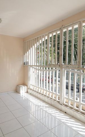 Casa à venda com 150m², 4 quartos e 2 vagasVaranda da Suite