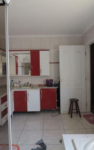 Casa à venda com 150m², 4 quartos e 2 vagasBanheiro da Suite