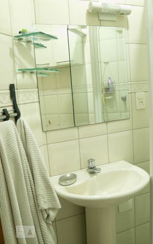 Apartamento à venda com 72m², 3 quartos e 2 vagasbanheiro