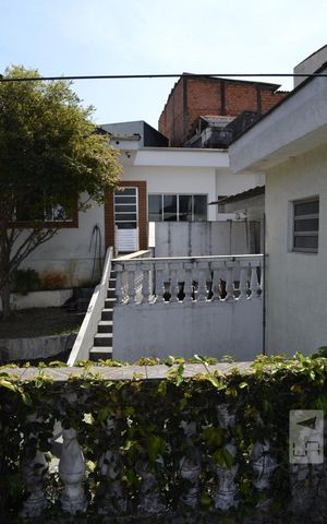 Casa à venda com 575m², 4 quartos e 5 vagasVista