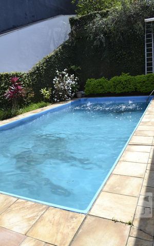 Casa à venda com 575m², 4 quartos e 5 vagasPiscina