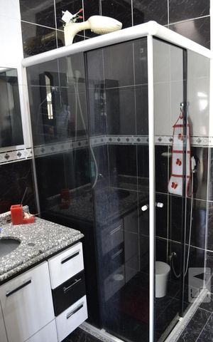 Casa à venda com 575m², 4 quartos e 5 vagasBanheiro Social