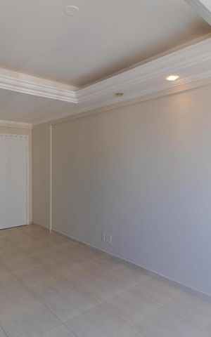 Apartamento à venda com 180m², 3 quartos e 3 vagas Apartamento à venda com 180m², 3 quartos e 3 vagasSala 01