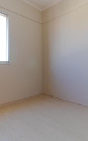 Apartamento à venda com 180m², 3 quartos e 3 vagas Apartamento à venda com 180m², 3 quartos e 3 vagasSuíte