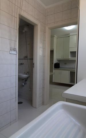 Apartamento à venda com 110m², 3 quartos e 1 vagaÁrea de Serviço