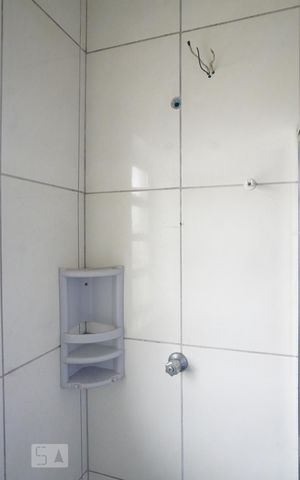 Casa para alugar com 150m², 3 quartos e 1 vaga Casa para alugar com 150m², 3 quartos e 1 vagaBanheiro 1