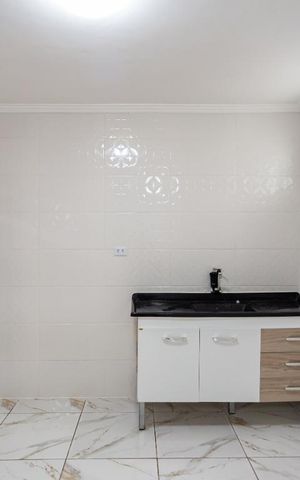Casa à venda com 165m², 5 quartos e 3 vagas Casa à venda com 165m², 5 quartos e 3 vagasCozinha