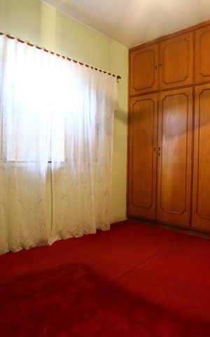Casa à venda com 185m², 2 quartos e 2 vagasQuarto 2