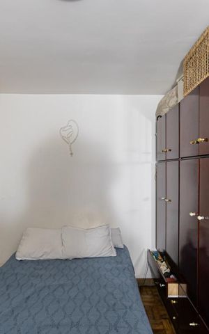 Casa à venda com 556m², 4 quartos e 4 vagas Casa à venda com 556m², 4 quartos e 4 vagasQuarto 2