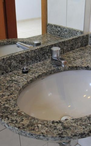 Apartamento à venda com 60m², 2 quartos e 1 vagaBanheiro