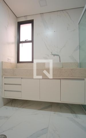 Apartamento à venda com 150m², 4 quartos e 2 vagasBanheiro Social