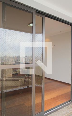 Apartamento à venda com 150m², 4 quartos e 2 vagasVaranda