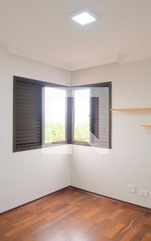 Apartamento à venda com 150m², 4 quartos e 2 vagasQuarto 2
