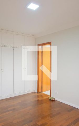 Apartamento à venda com 150m², 4 quartos e 2 vagasSuíte