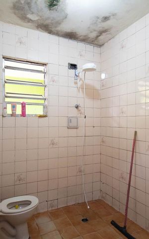 Casa à venda com 190m², 4 quartos e 1 vagaBanheiro (Casa 2)