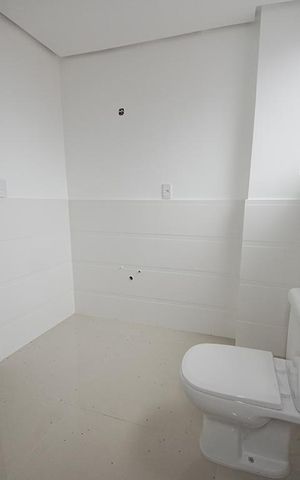 Apartamento à venda com 210m², 3 quartos e 1 vagaBanheiro da Suíte