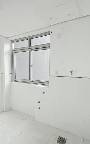 Apartamento à venda com 210m², 3 quartos e 1 vagaCozinha e Área de Serviço