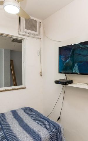 Casa de condomínio à venda com 650m², 6 quartos e 4 vagas Casa de condomínio à venda com 650m², 6 quartos e 4 vagasQuarto 2