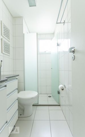 Apartamento à venda com 76m², 3 quartos e 2 vagasBanheiro Social