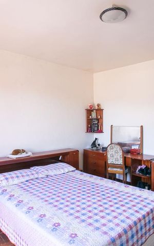 Casa à venda com 150m², 4 quartos e 2 vagasSuíte