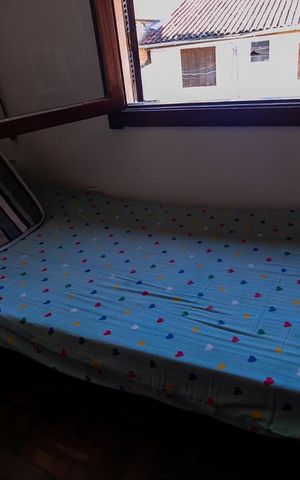 Casa à venda com 150m², 4 quartos e 2 vagasDetalhe