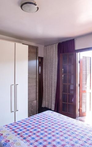 Casa à venda com 150m², 4 quartos e 2 vagasSuíte