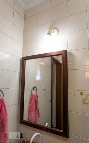 Casa à venda com 150m², 4 quartos e 2 vagasDetalhe