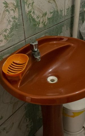 Casa à venda com 150m², 4 quartos e 2 vagasBanheiro - Torneira