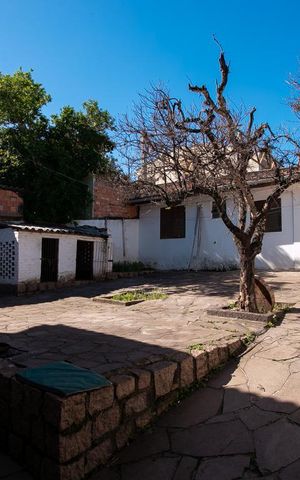 Casa à venda com 150m², 4 quartos e 2 vagasPátio