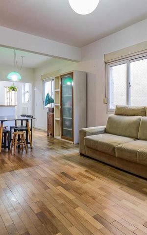 Apartamento à venda com 133m², 3 quartos e sem vaga Apartamento à venda com 133m², 3 quartos e sem vagaSala
