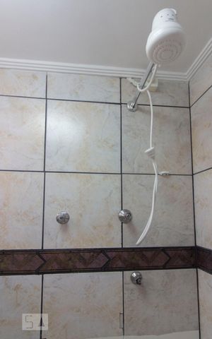 Apartamento à venda com 58m², 1 quarto e sem vagaChuveiro