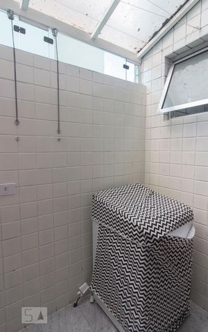 Apartamento à venda com 58m², 1 quarto e sem vagaÁrea de serviço