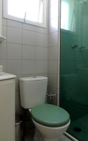 Apartamento para alugar com 65m², 2 quartos e 2 vagasBanheiro