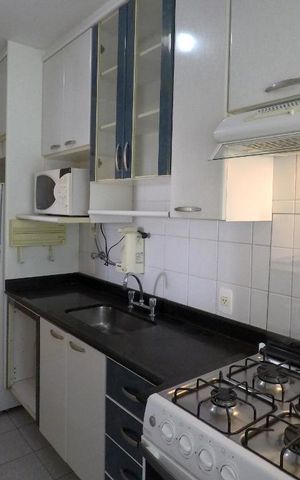 Apartamento para alugar com 65m², 2 quartos e 2 vagasCozinha