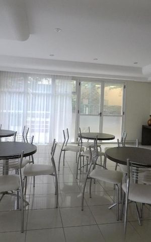 Apartamento para alugar com 65m², 2 quartos e 2 vagasÁrea comum - Salão de festas