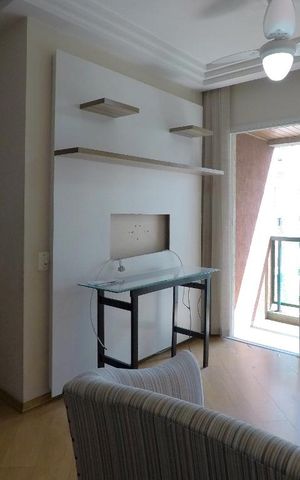 Apartamento para alugar com 65m², 2 quartos e 2 vagasSala