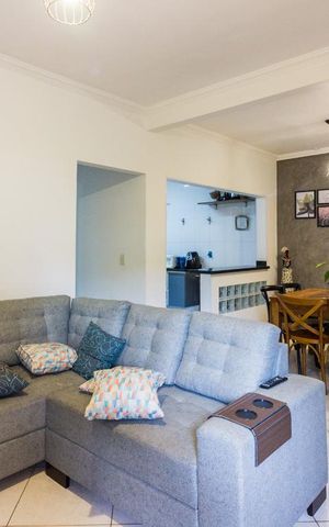 Casa à venda com 117m², 2 quartos e 3 vagasSala