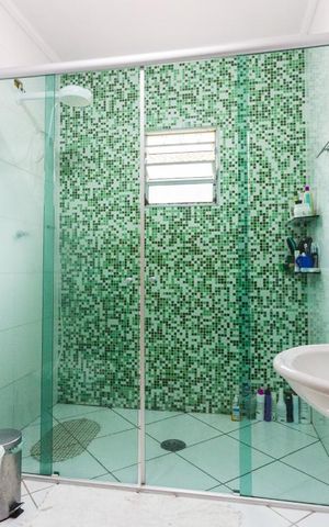 Casa à venda com 117m², 2 quartos e 3 vagasBanheiro