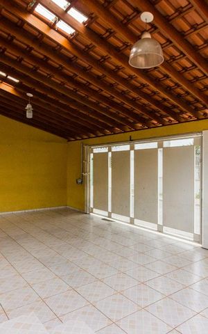 Casa à venda com 117m², 2 quartos e 3 vagasGaragem