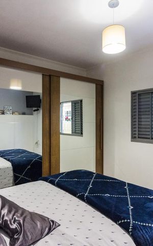 Casa à venda com 117m², 2 quartos e 3 vagasQuarto 2