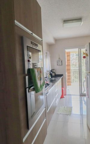 Apartamento à venda com 115m², 4 quartos e 2 vagas Apartamento à venda com 115m², 4 quartos e 2 vagasCozinha