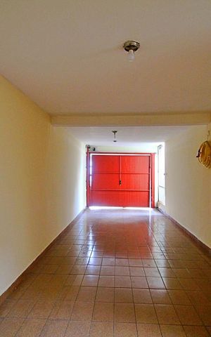 Casa à venda com 200m², 3 quartos e 2 vagasGaragem